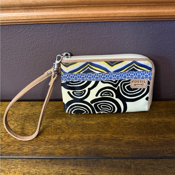 Fossil Handbags - Fossil Key-Per Wallet Wristlet